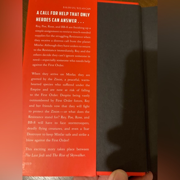 👍5 for 20👍NWT Star Wars Spark Of The Resistance Hardcover Book - Picture 2 of 5